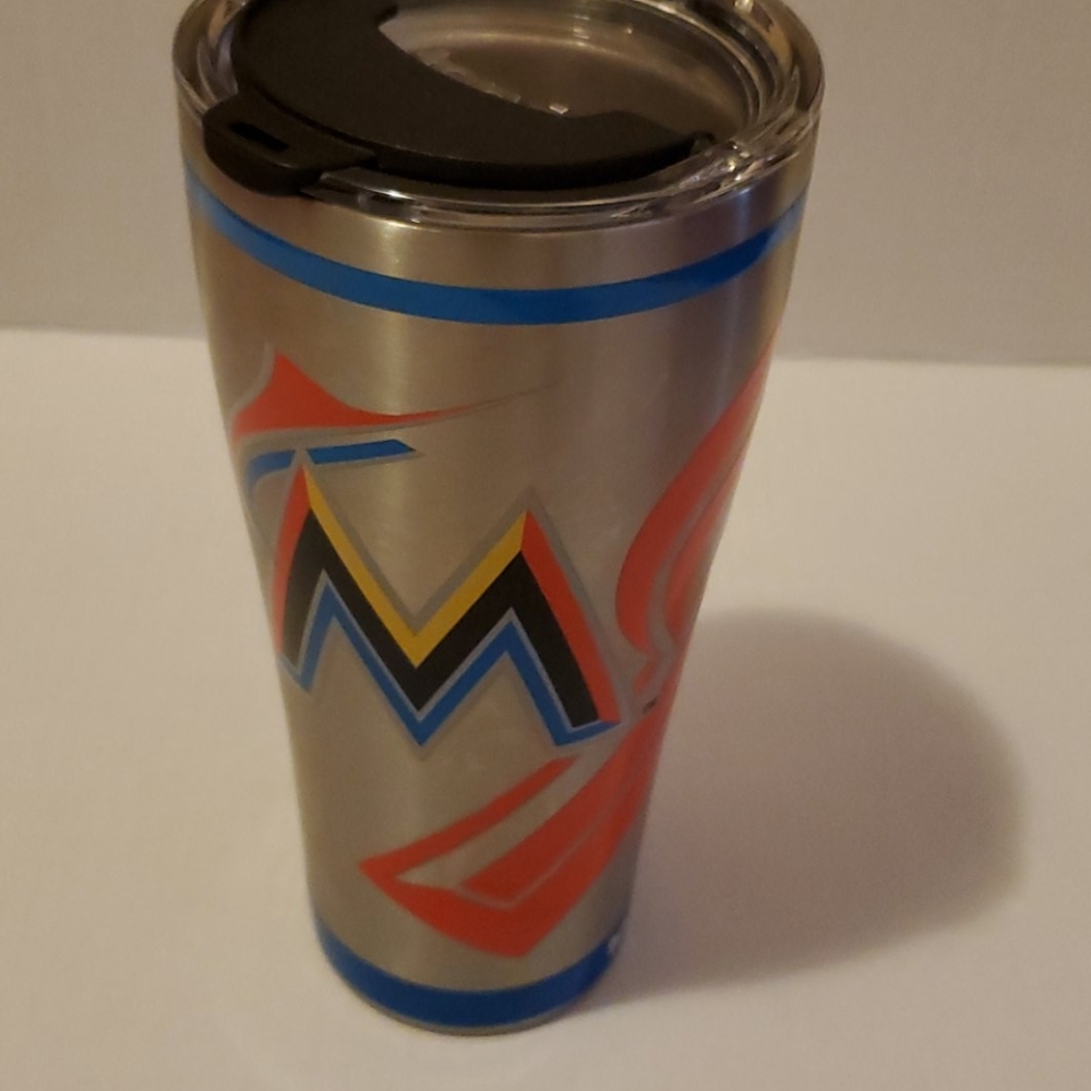 NWT: Tervis Miami Marlins w/ Lid